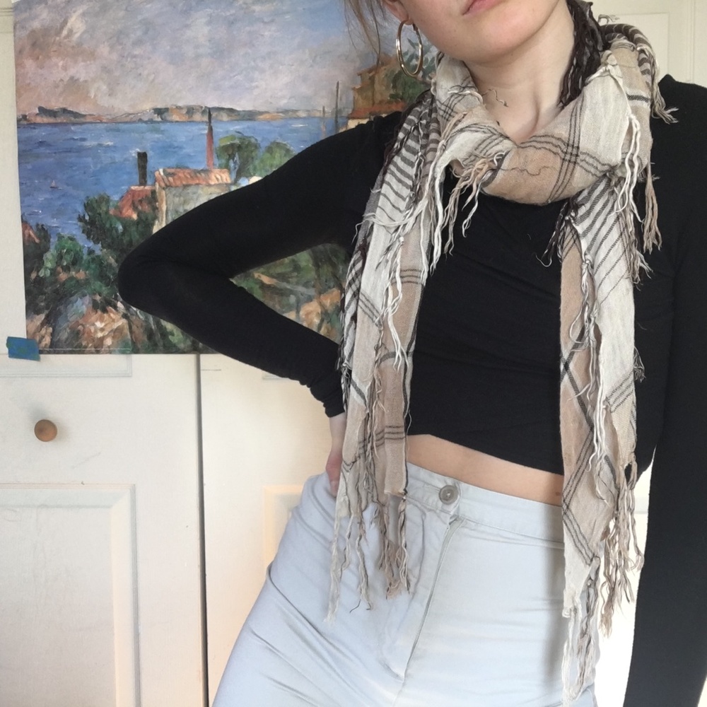 Charming Charlie fringe scarf